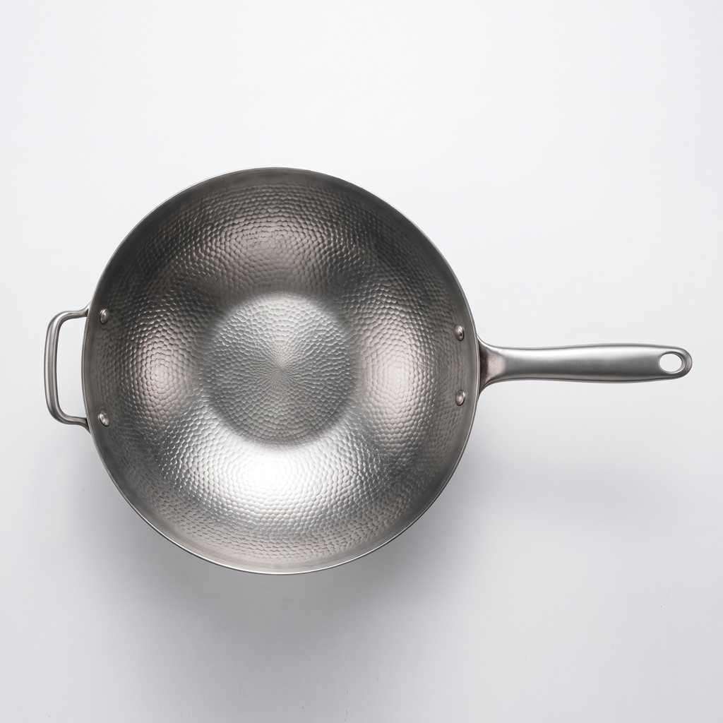 Handgehämmerter Titan-Wok – Draufsicht